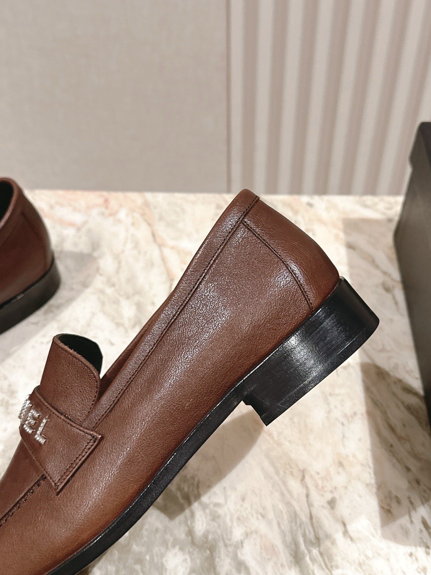 SE1710 Chanel Moccasins / Size5-11