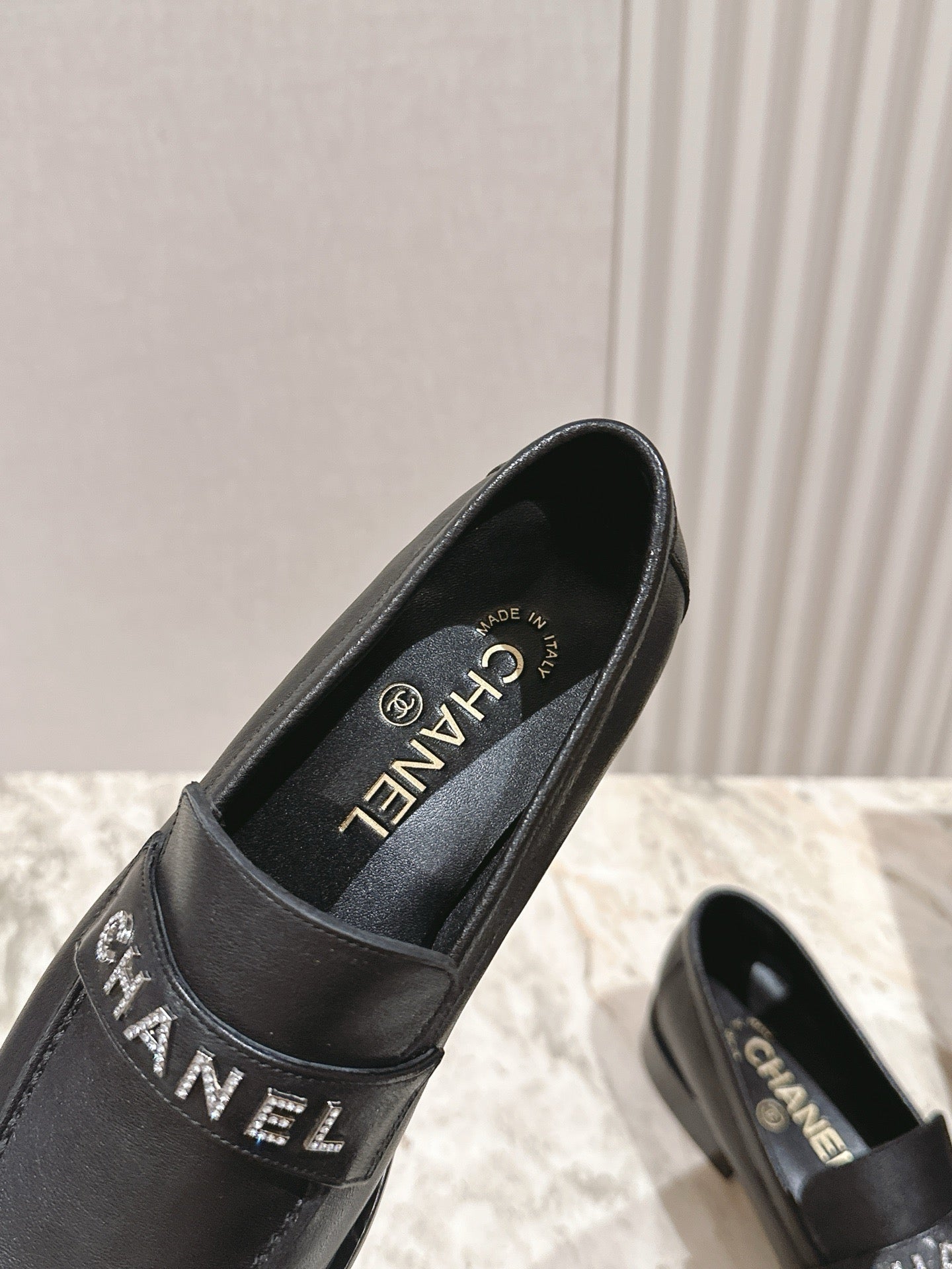 SE1711 Chanel Moccasins / Size5-11