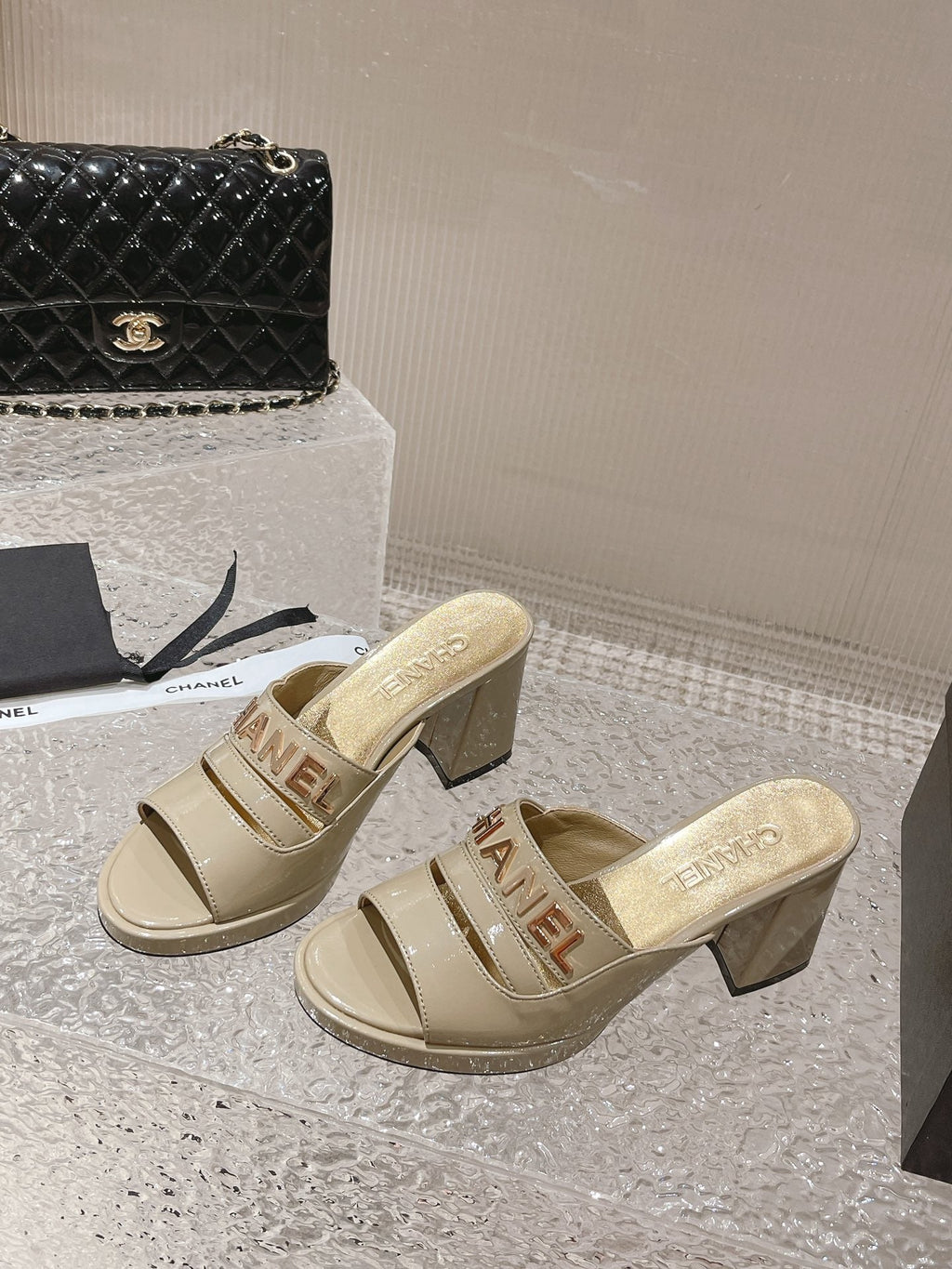 SE1125 CC Mules /  Size4-10