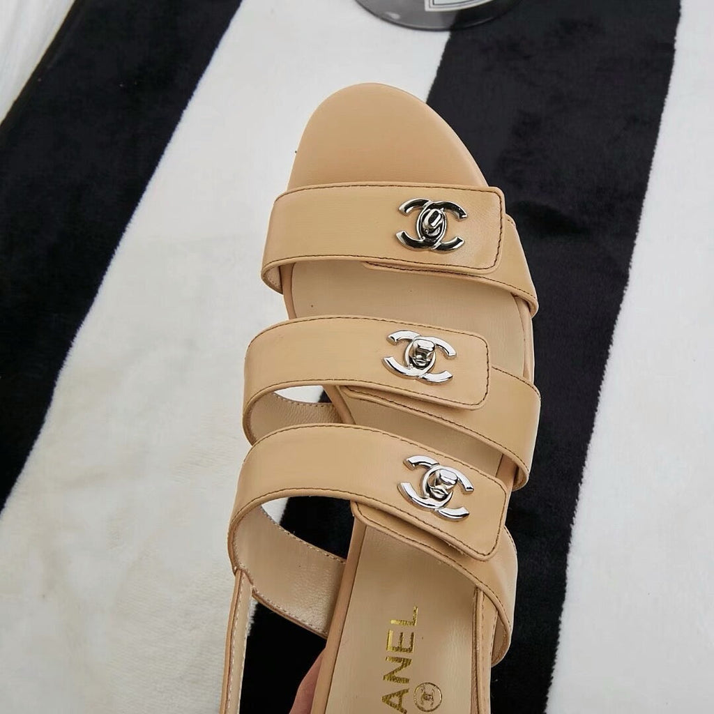 SE1460 Chanel Sandals / Size5-10
