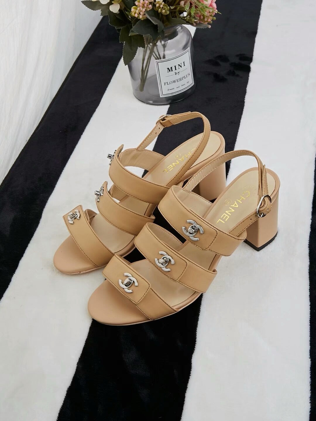 SE1460 Chanel Sandals / Size5-10