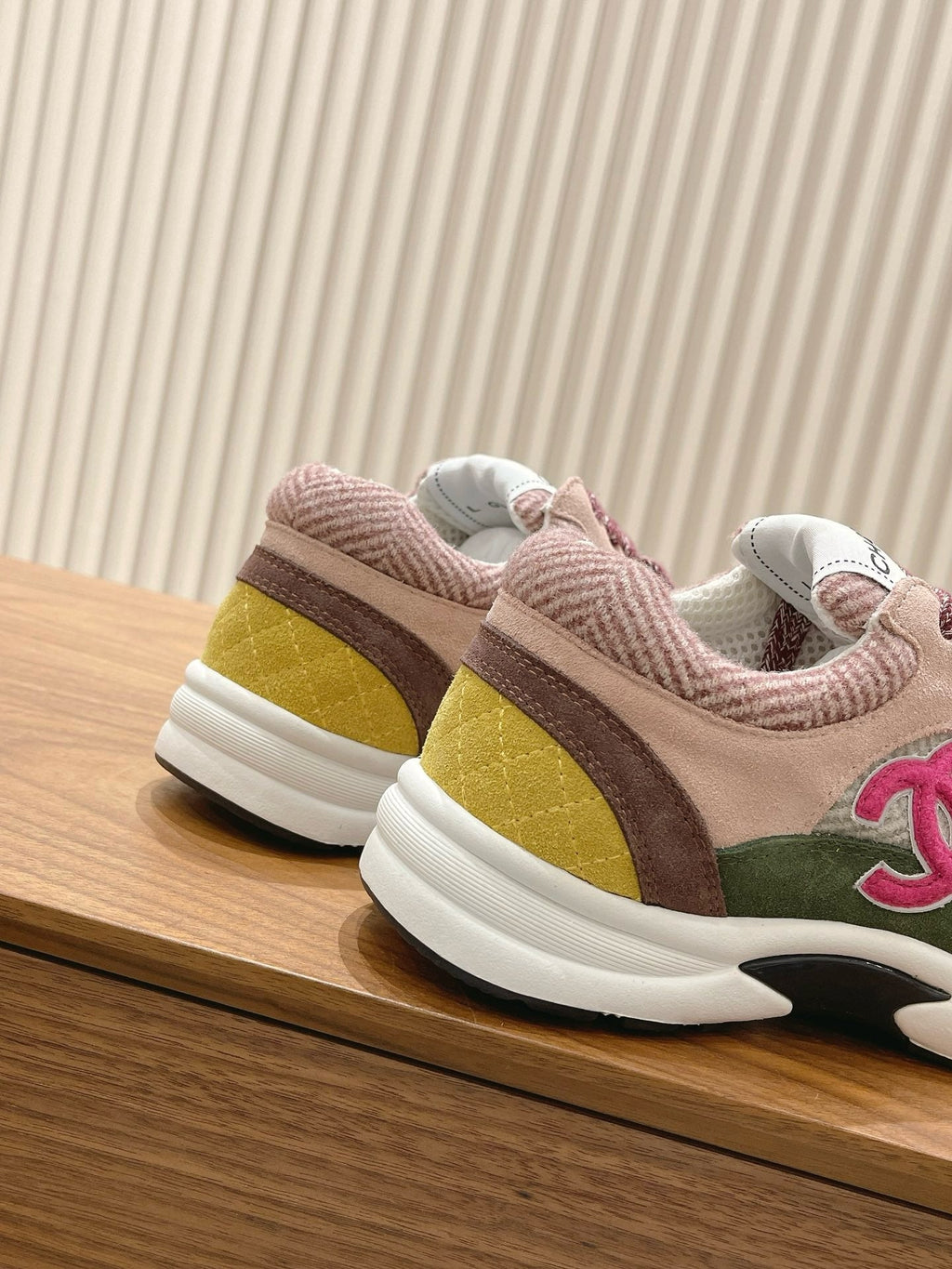 SE1280 CC Sneakers / Size5-9