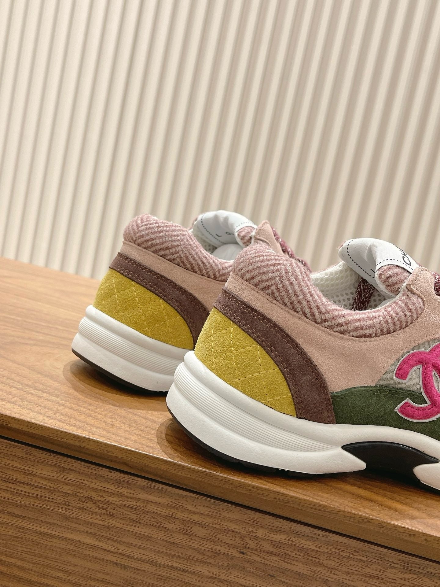 SE1280 CC Sneakers / Size5-9