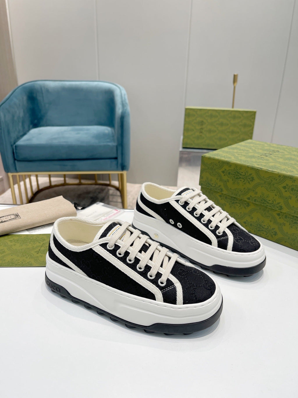 SE1148 GG Sneakers / Size5-11