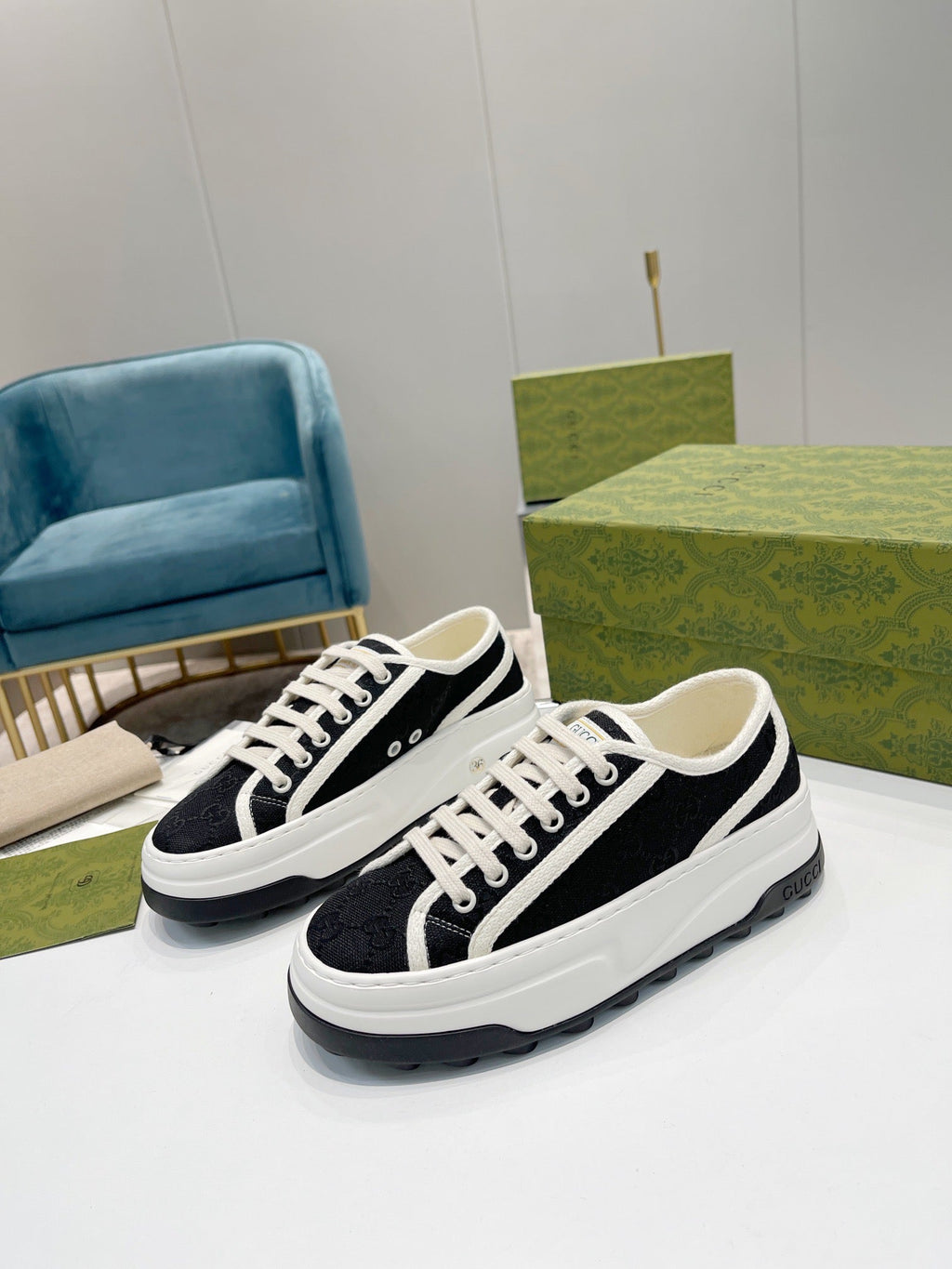 SE1148 GG Sneakers / Size5-11