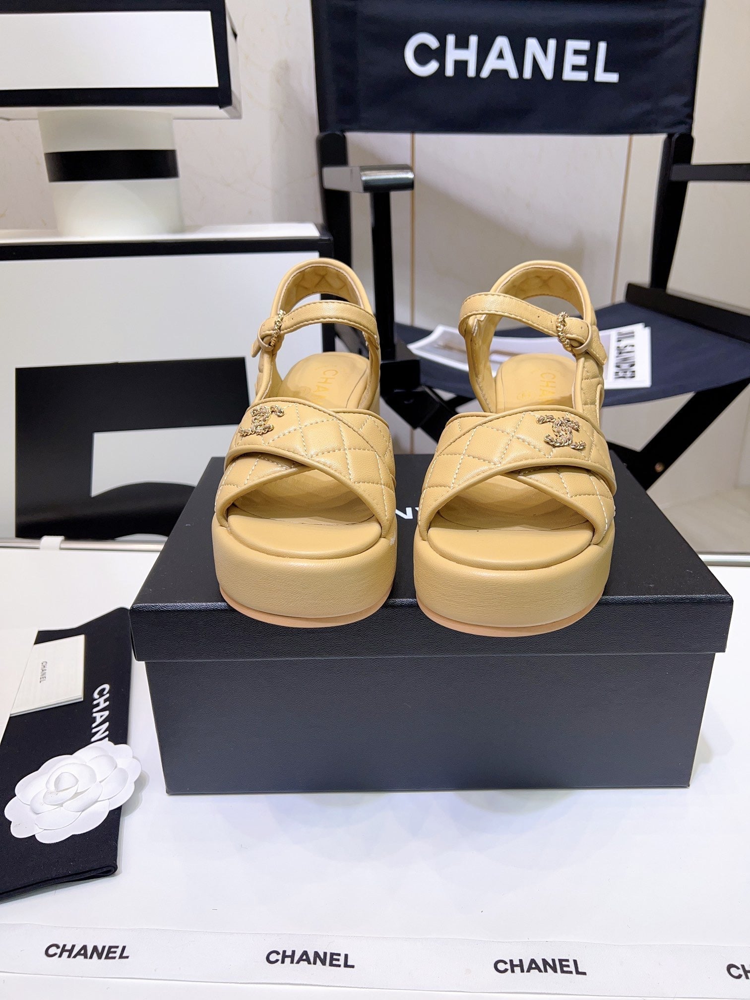 SE1041 CC Sandals / Size4-9