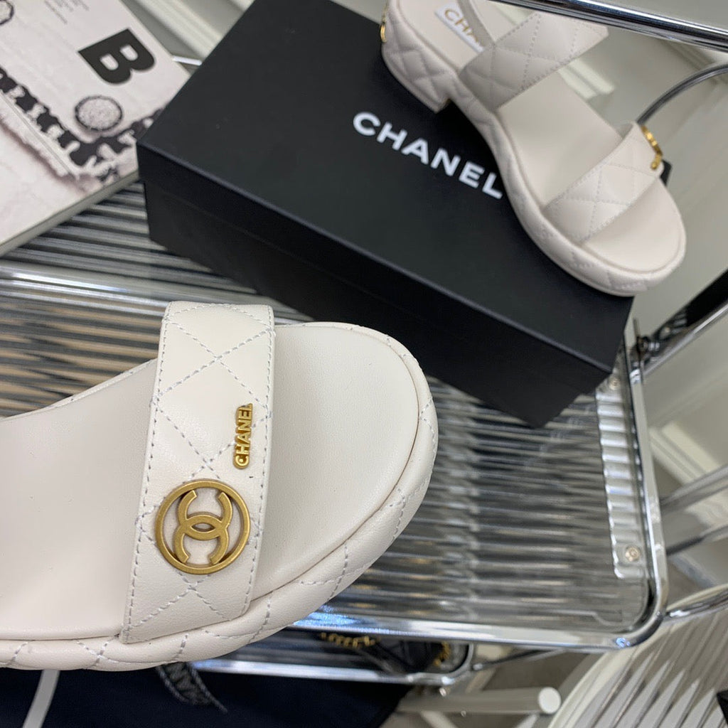 SE993 CC Sandals / Size5-10