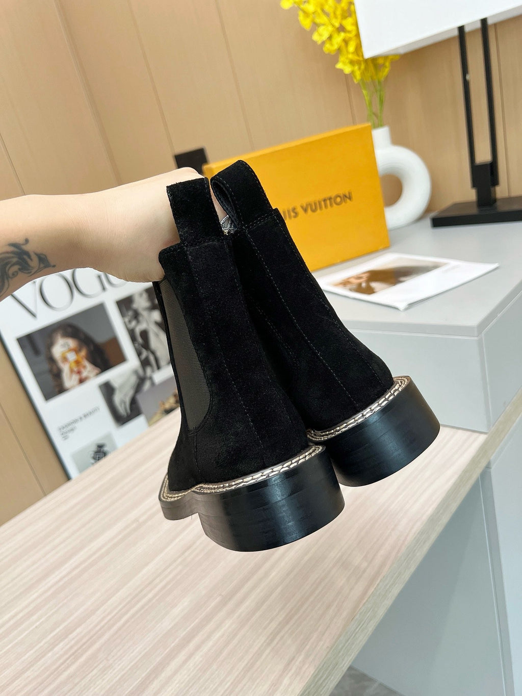 SE1723 LV Beaubourg Ankle Boot / Size5-11