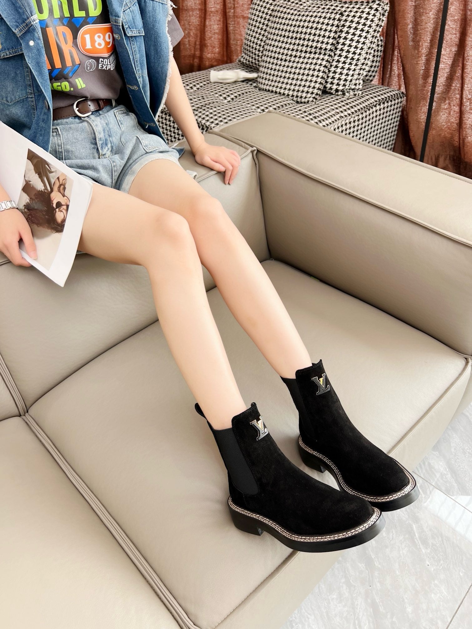 SE1723 LV Beaubourg Ankle Boot / Size5-11