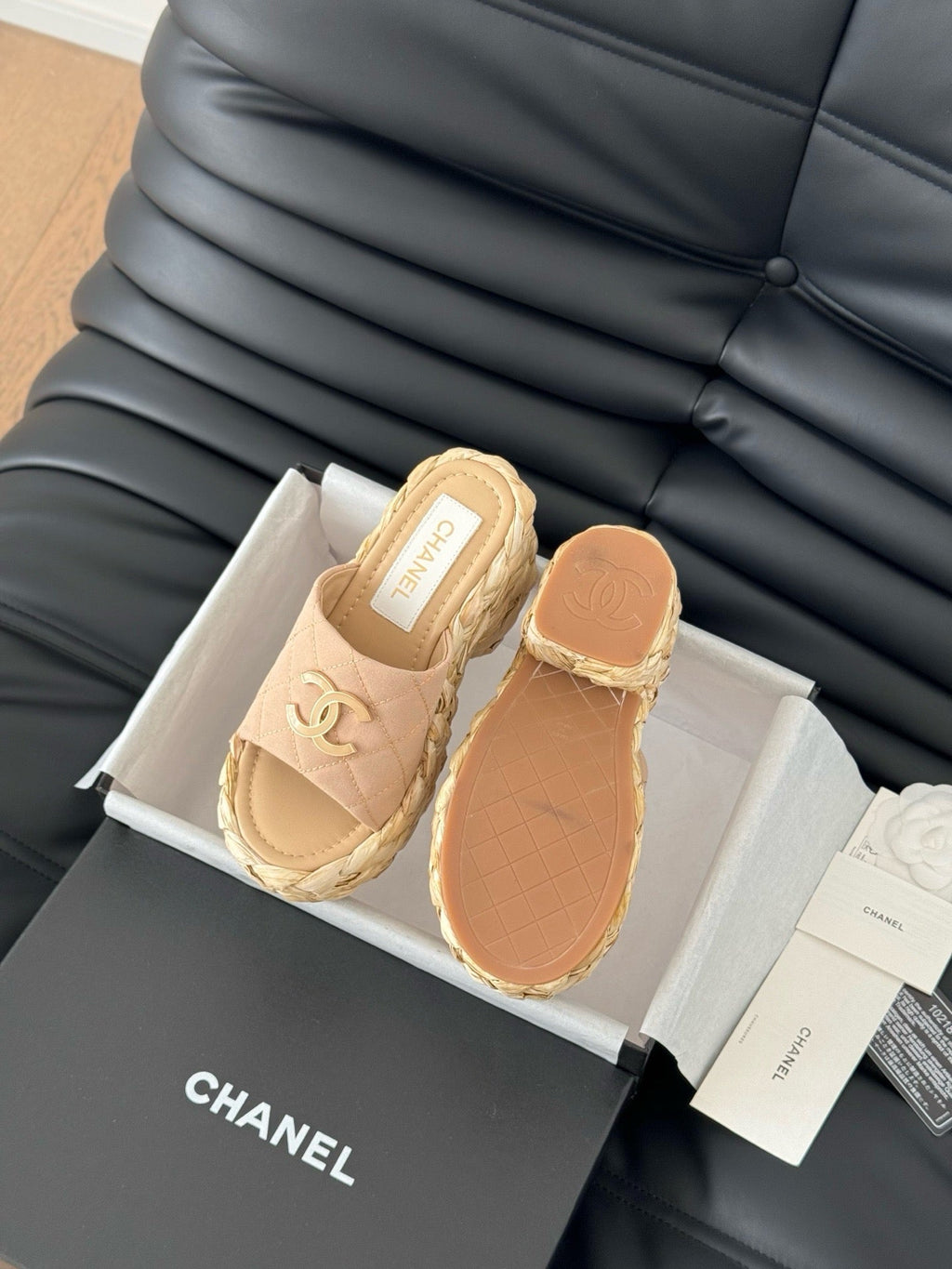SE1590 Chanel Wedge Sandals / Size5-11