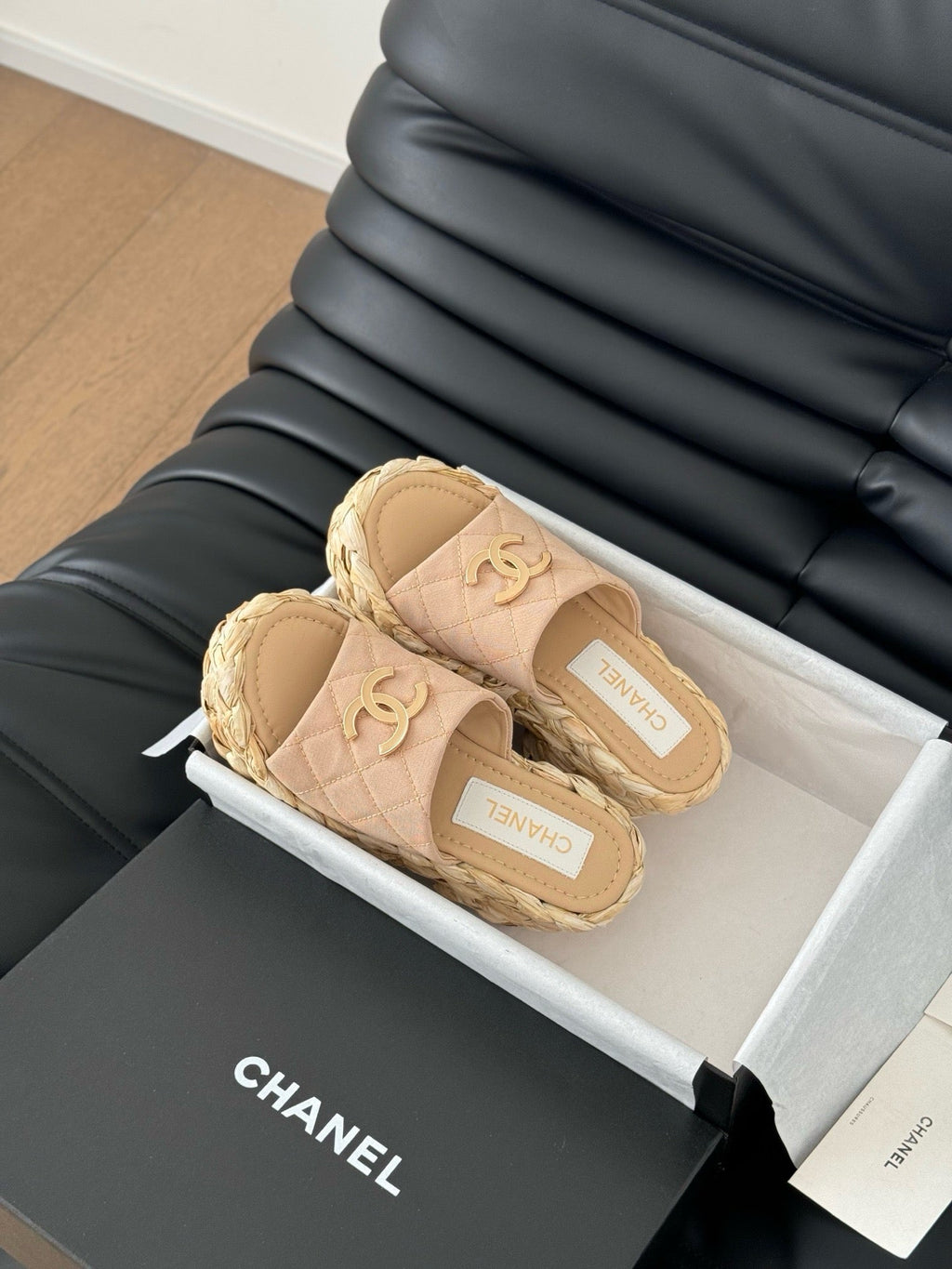 SE1590 Chanel Wedge Sandals / Size5-11