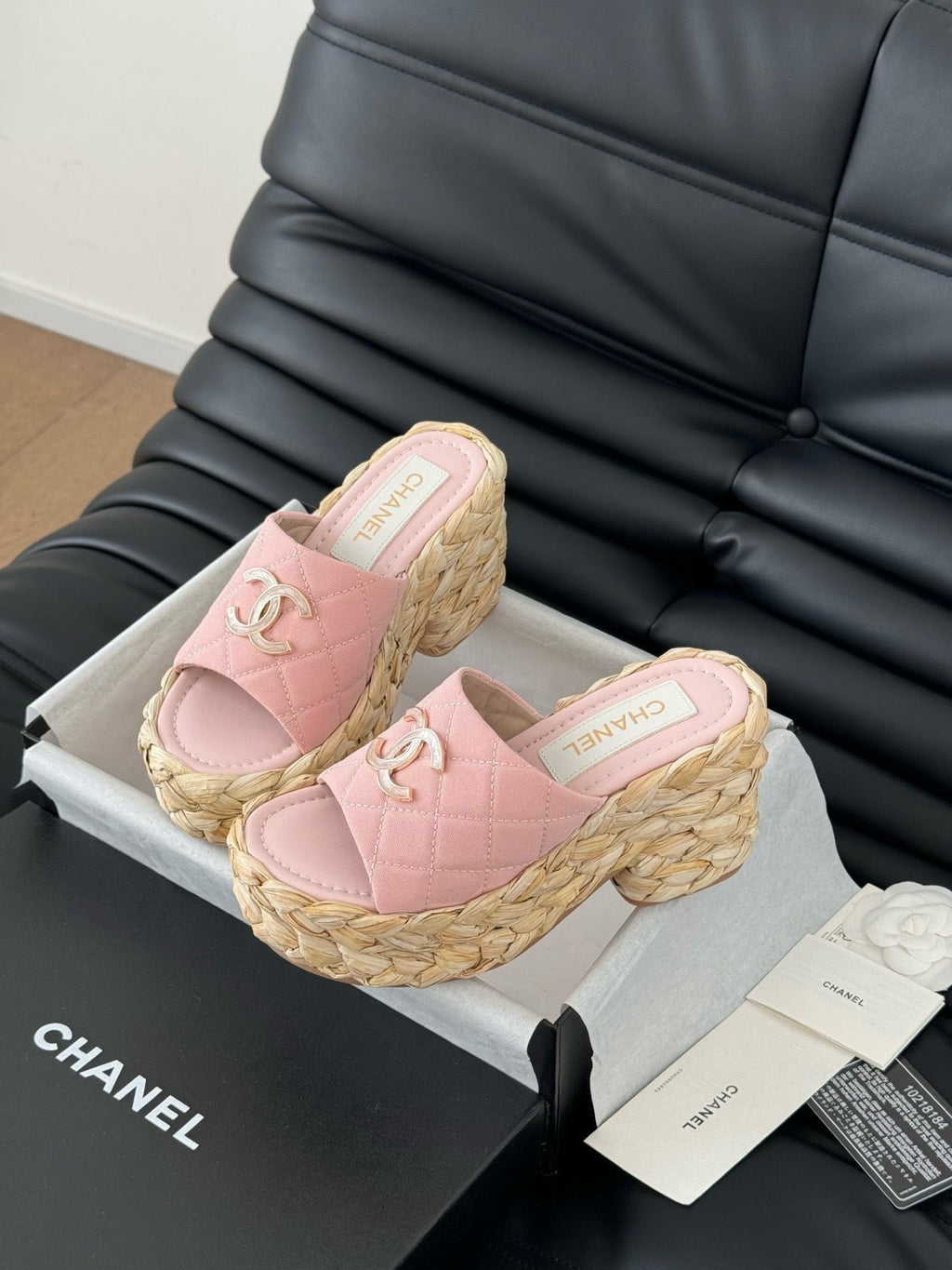 SE1592 Chanel Wedge Sandals / Size5-11