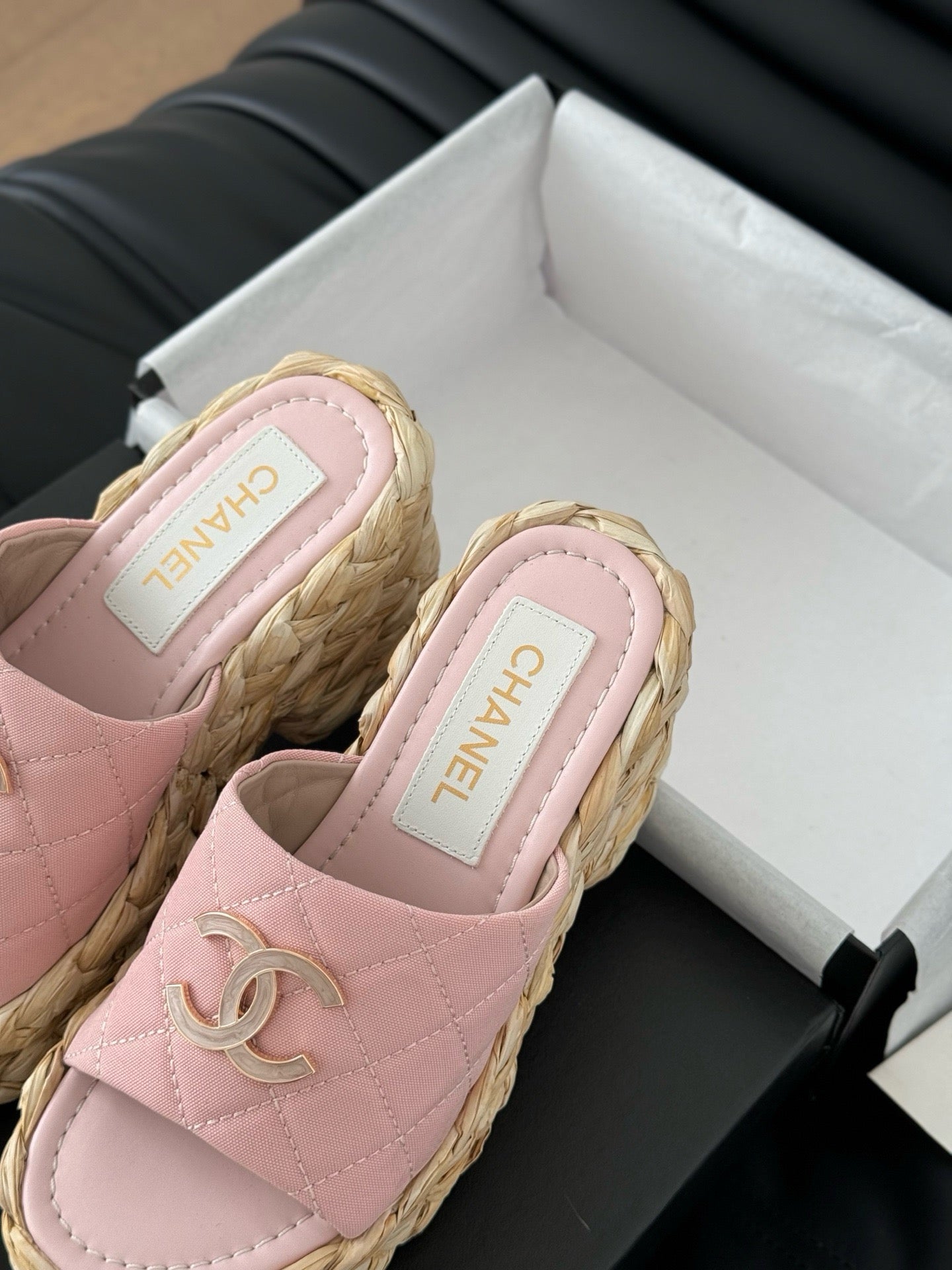 SE1592 Chanel Wedge Sandals / Size5-11