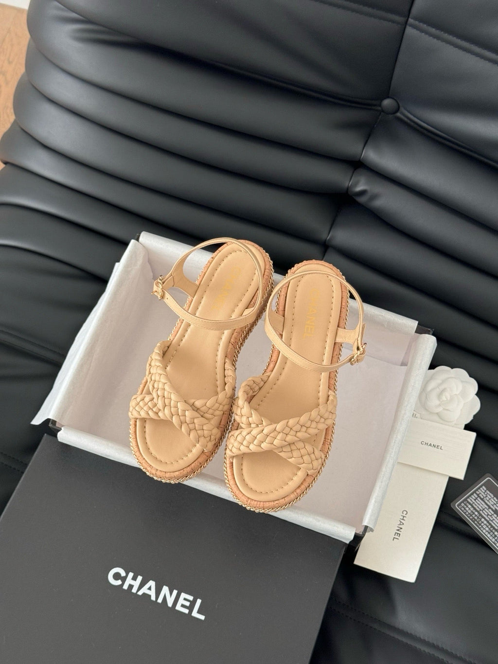 SE1588 Chanel Sandals / Size5-11