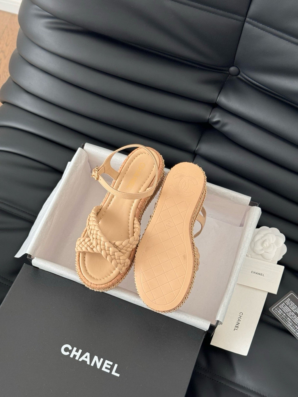 SE1588 Chanel Sandals / Size5-11