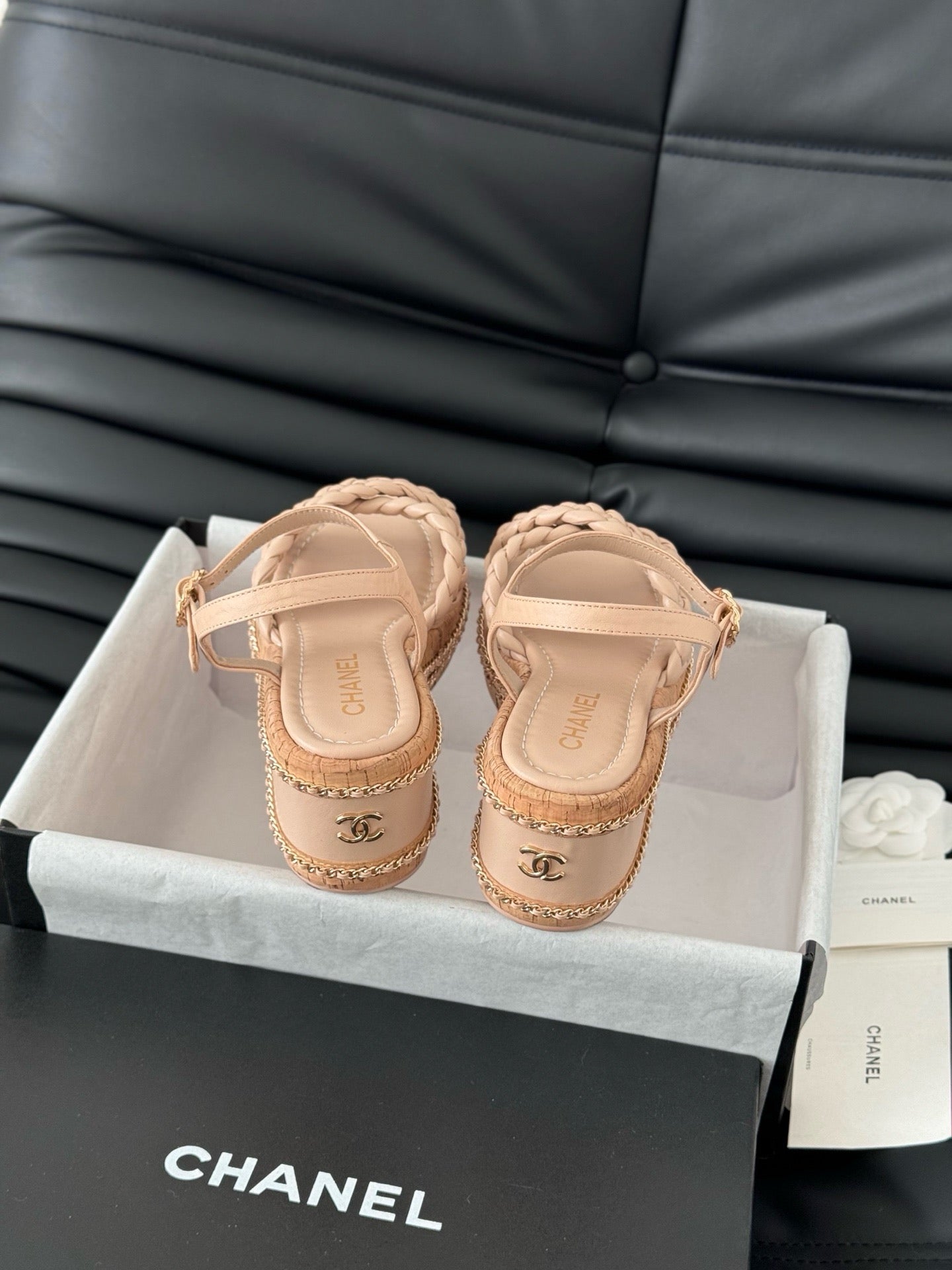 SE1587 Chanel Sandals / Size5-11