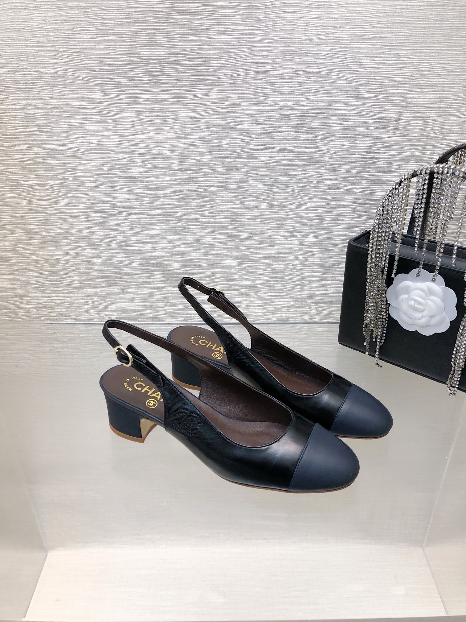 SE1329 CC Slingbacks / Size5-11
