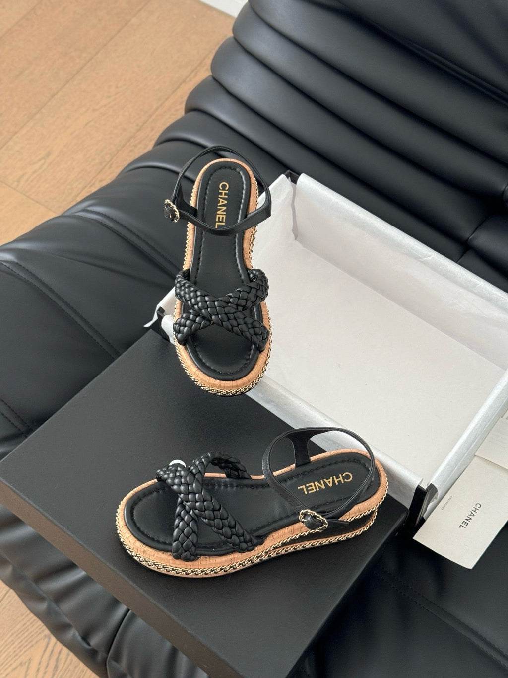 SE1589 Chanel Sandals / Size5-11
