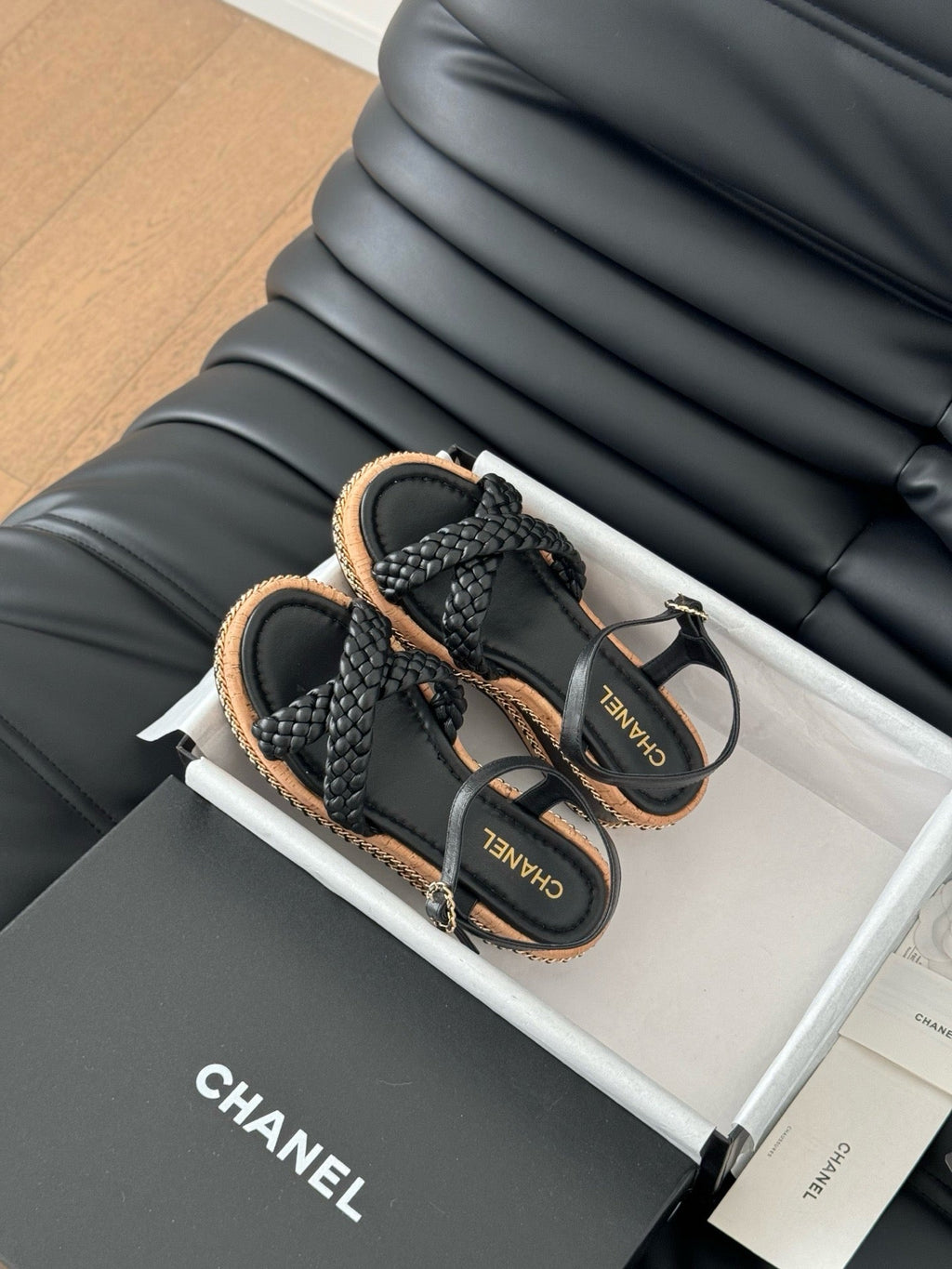 SE1589 Chanel Sandals / Size5-11