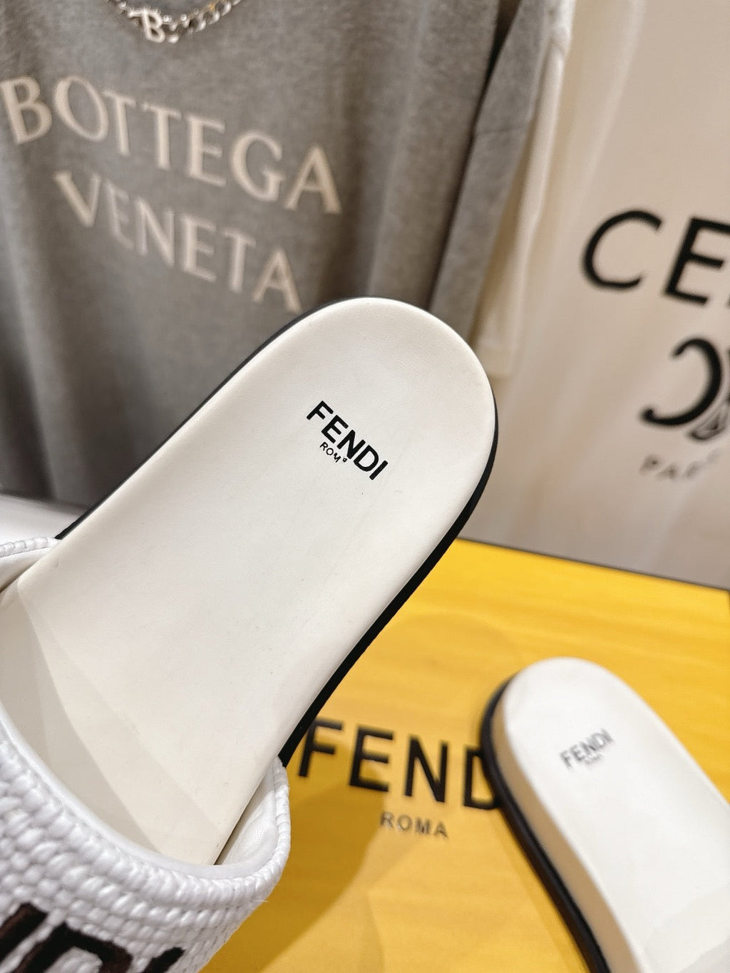 SE1649 Fendi Sunshine Slides / Size5-11