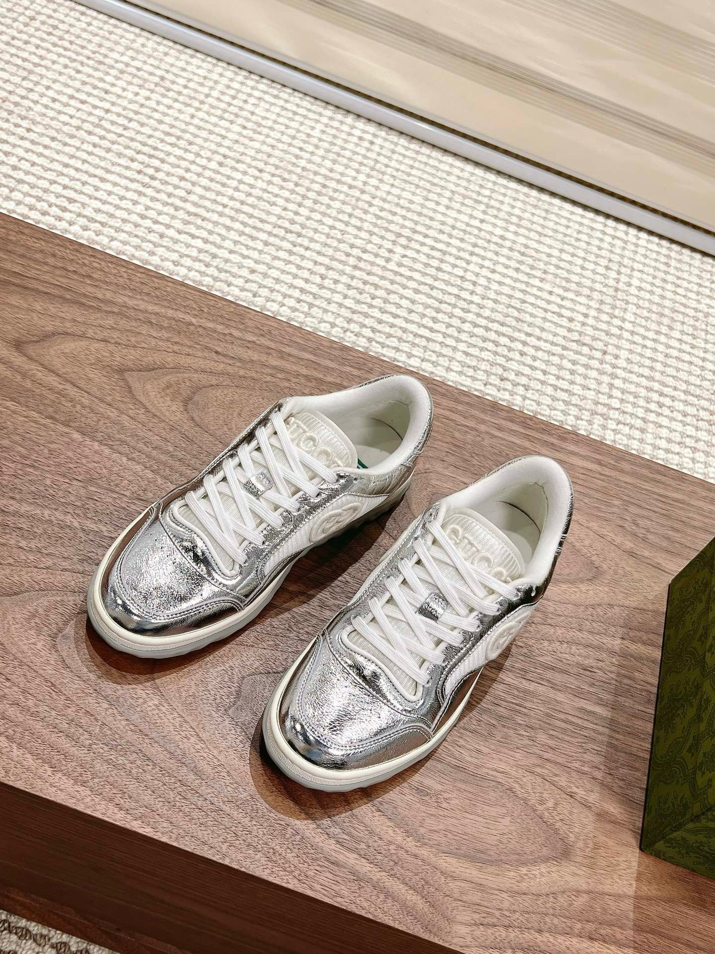 SE1650 Gucci Women's G75 Sneaker / Size5-11