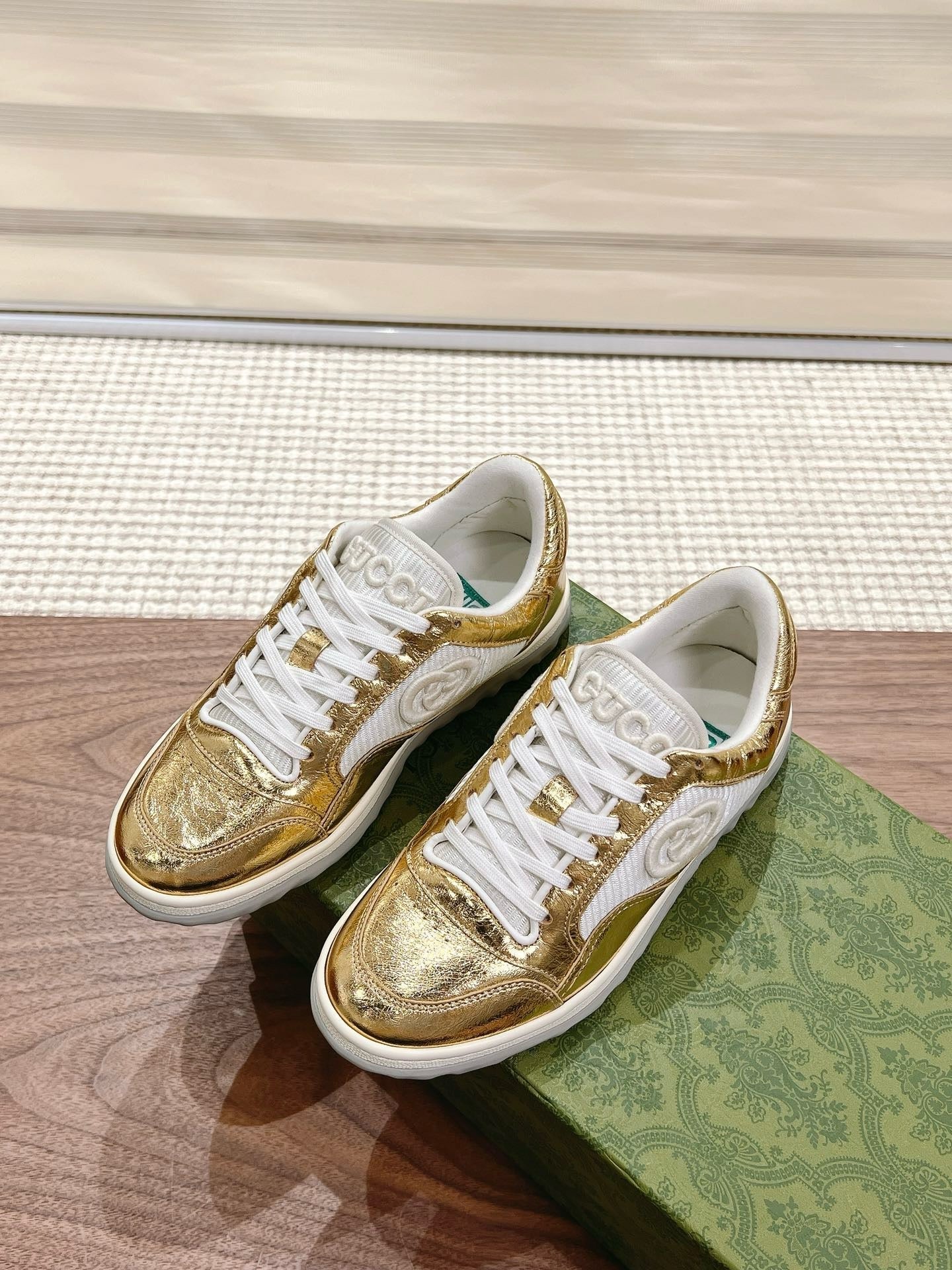 SE1651 Gucci Women's G75 Sneaker / Size5-11
