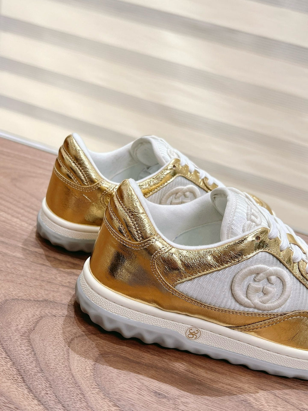 SE1651 Gucci Women's G75 Sneaker / Size5-11
