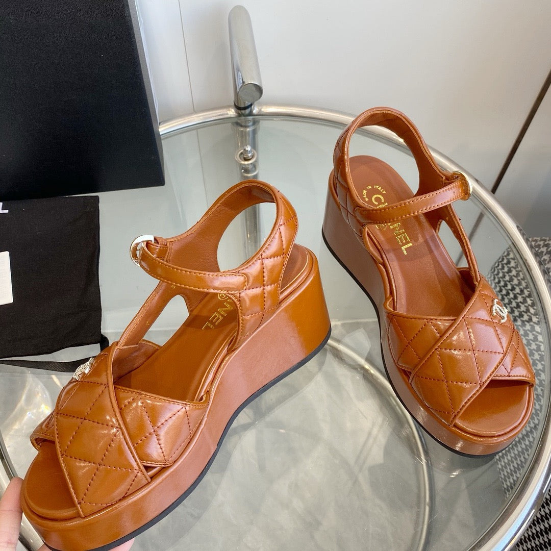 SE1316 CC Sandals /  Size5-10