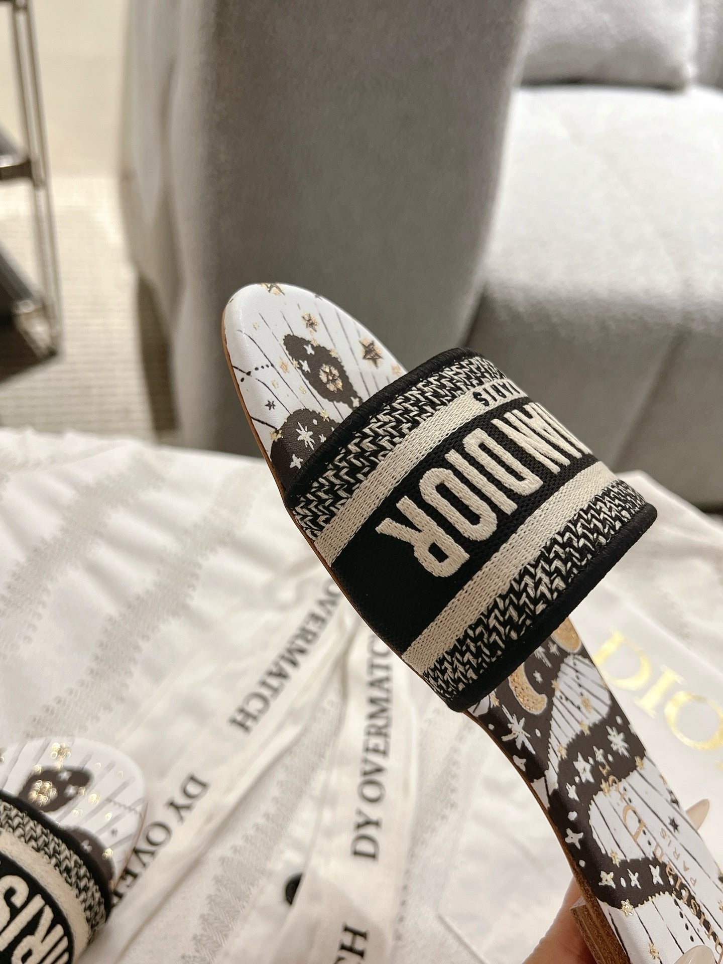 SE1660 Dior Dway Slide / Size5-12
