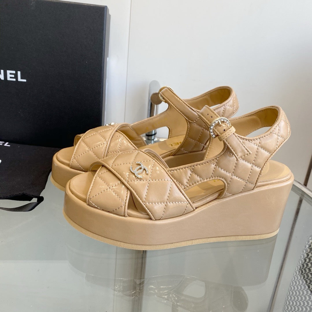 SE1320 CC Sandals /  Size5-10
