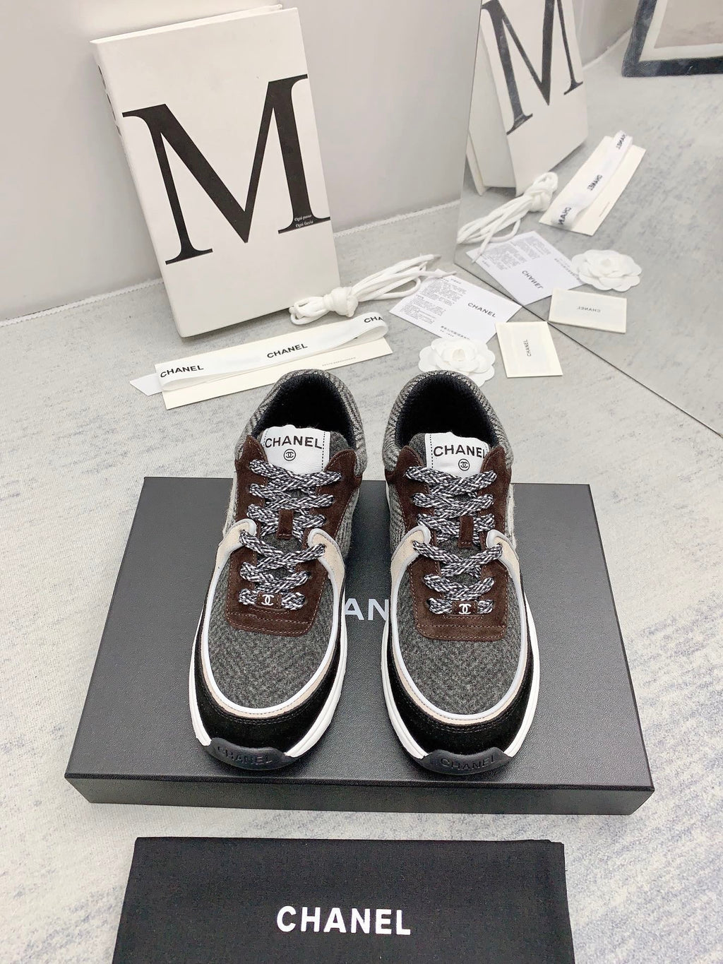 SE1001 CC Sneakers / Size5-10