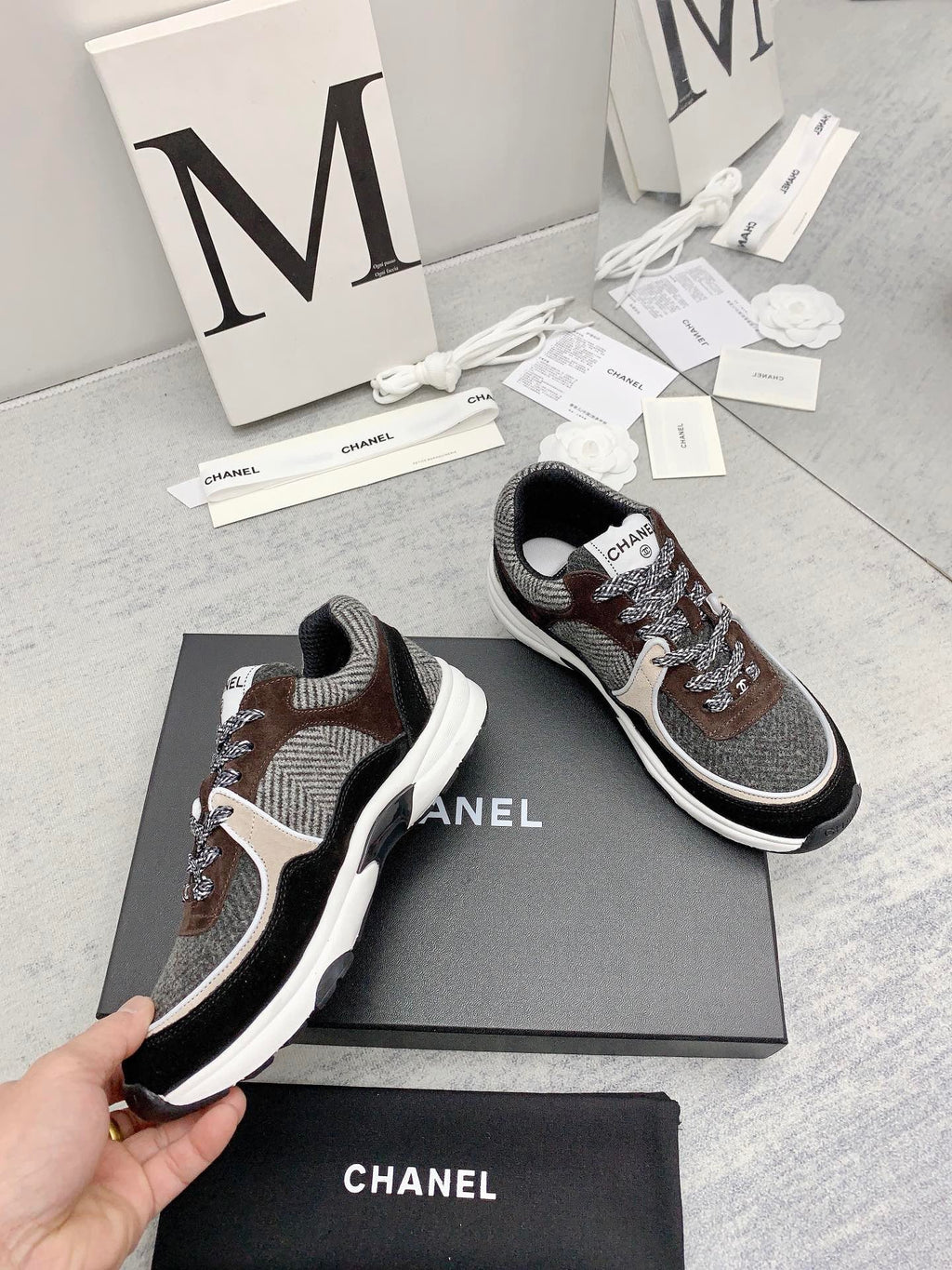 SE1001 CC Sneakers / Size5-10