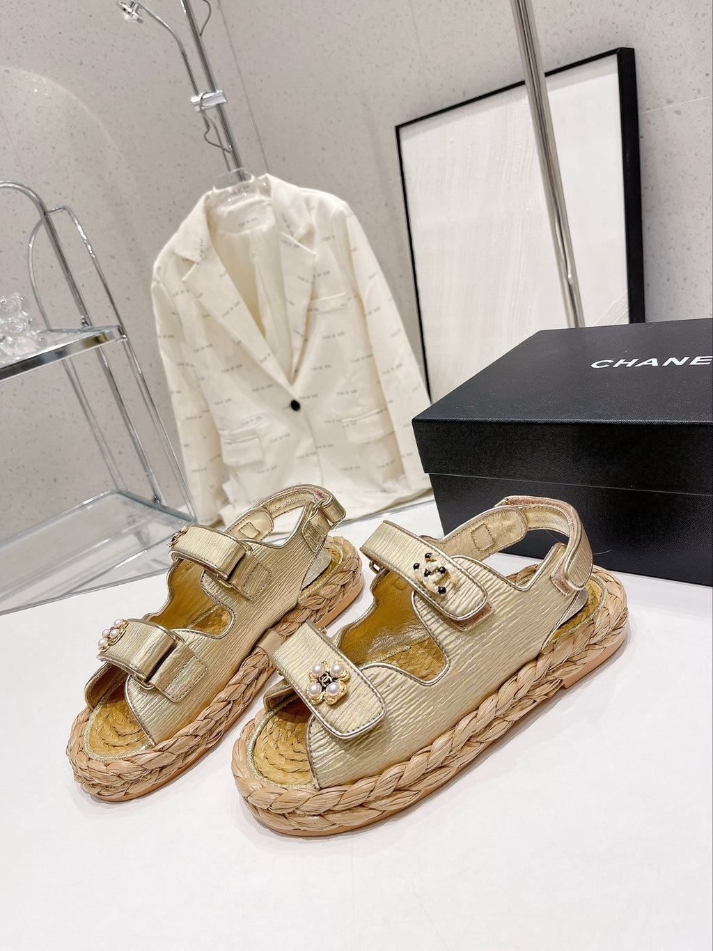 SE1019 CC Sandals / Size5-10