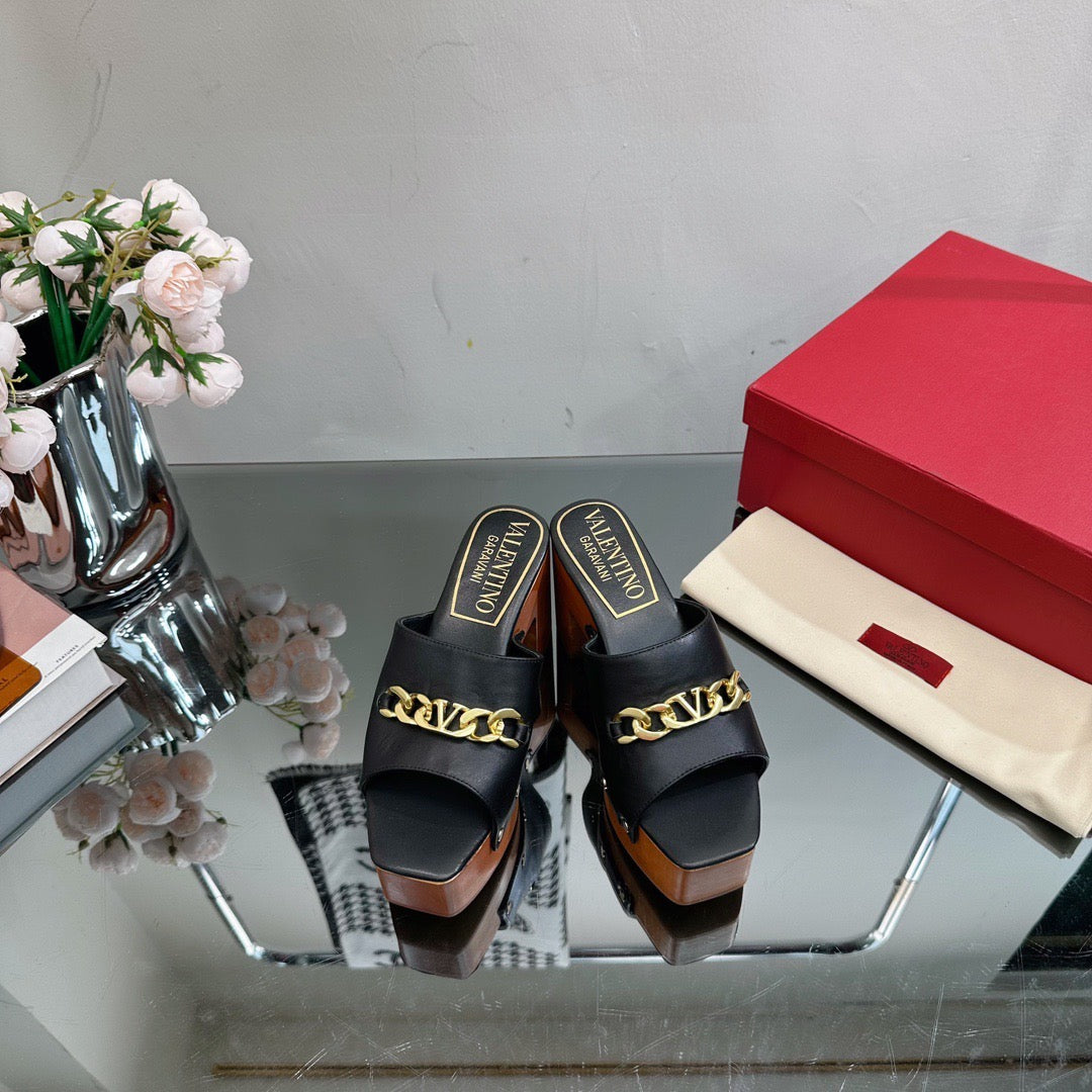 SE1133  VLOGO Sandals 95MM / Size5-10