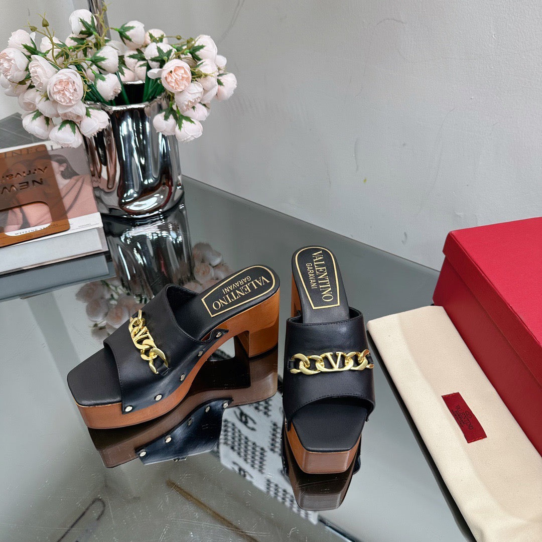 SE1133  VLOGO Sandals 95MM / Size5-10