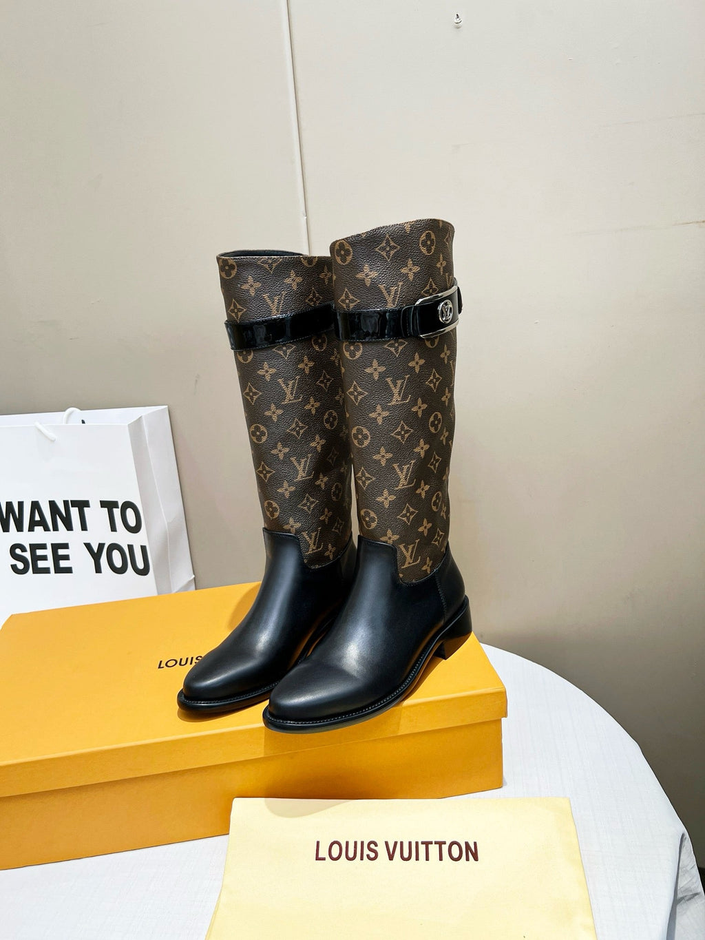 SE1476 LV Beaubourg High Boot / Size5-10