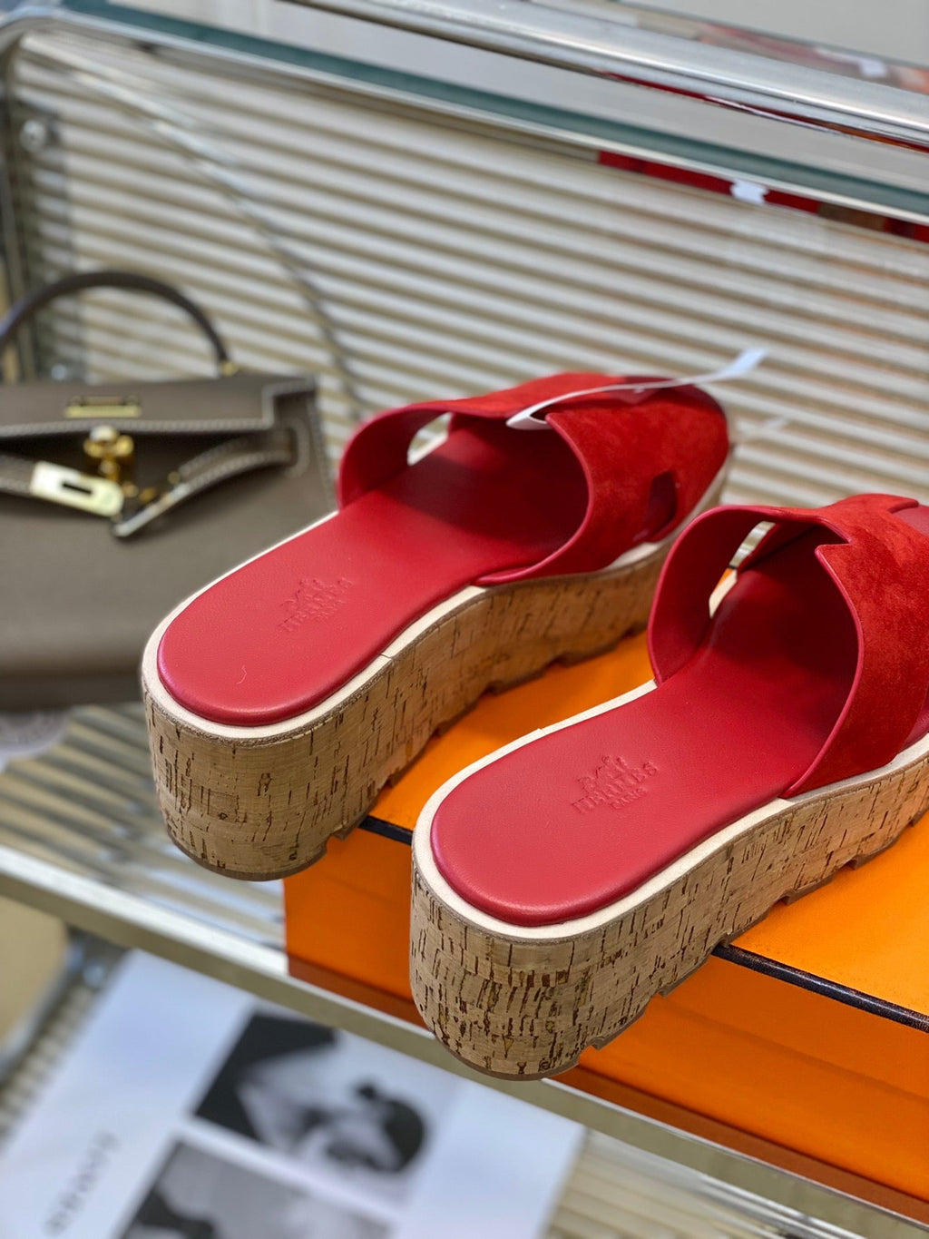 SE1142 H slippers / Size5-9