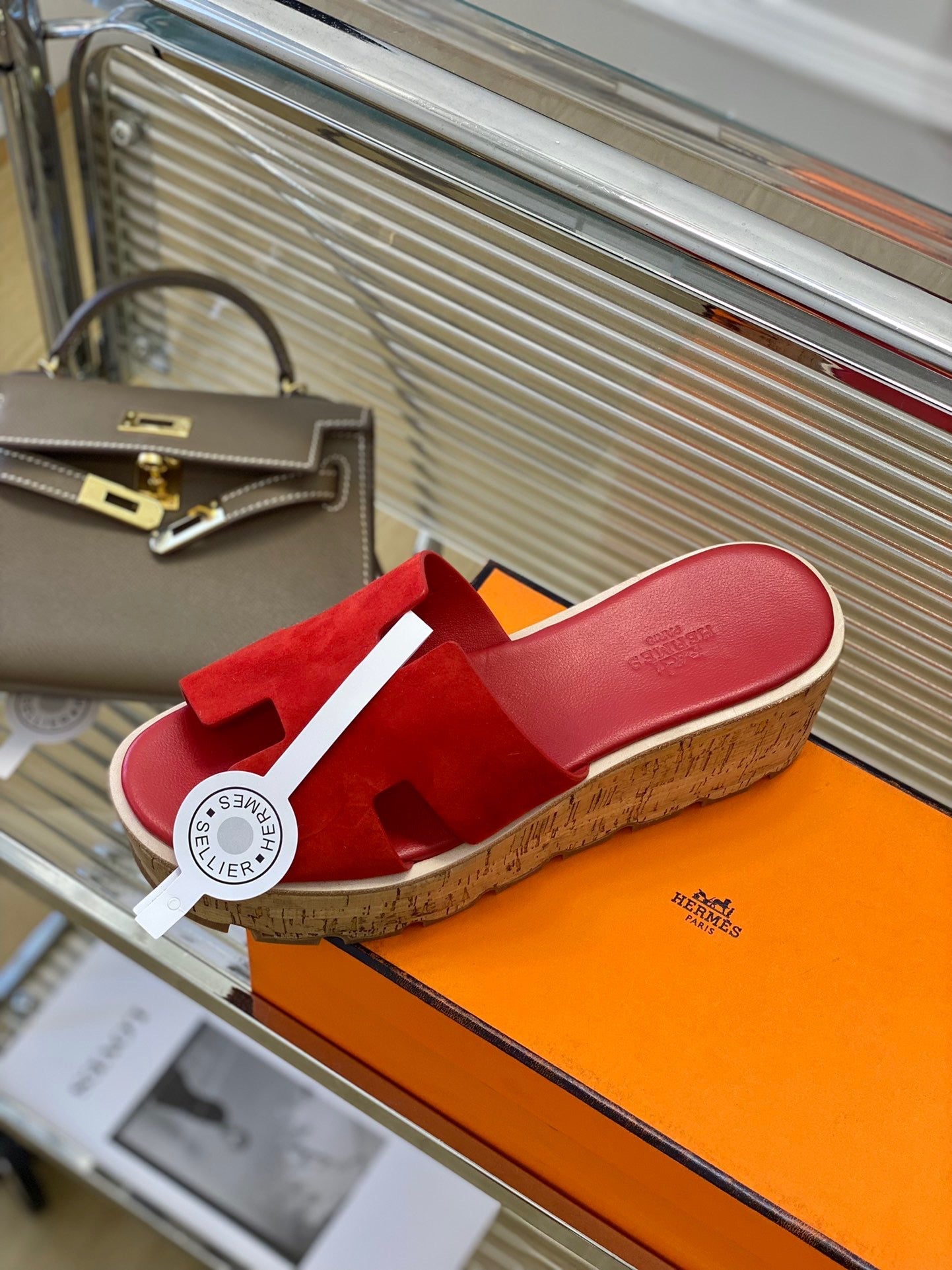 SE1142 H slippers / Size5-9