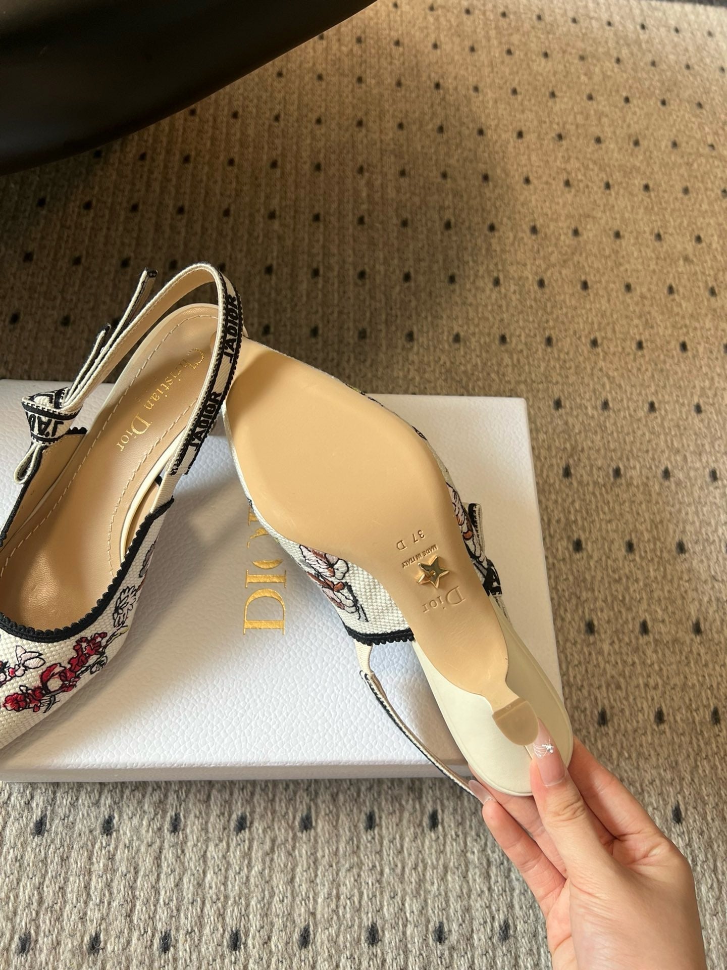SE1673 J'Adior Slingback Flat/Pumps / Size5-11