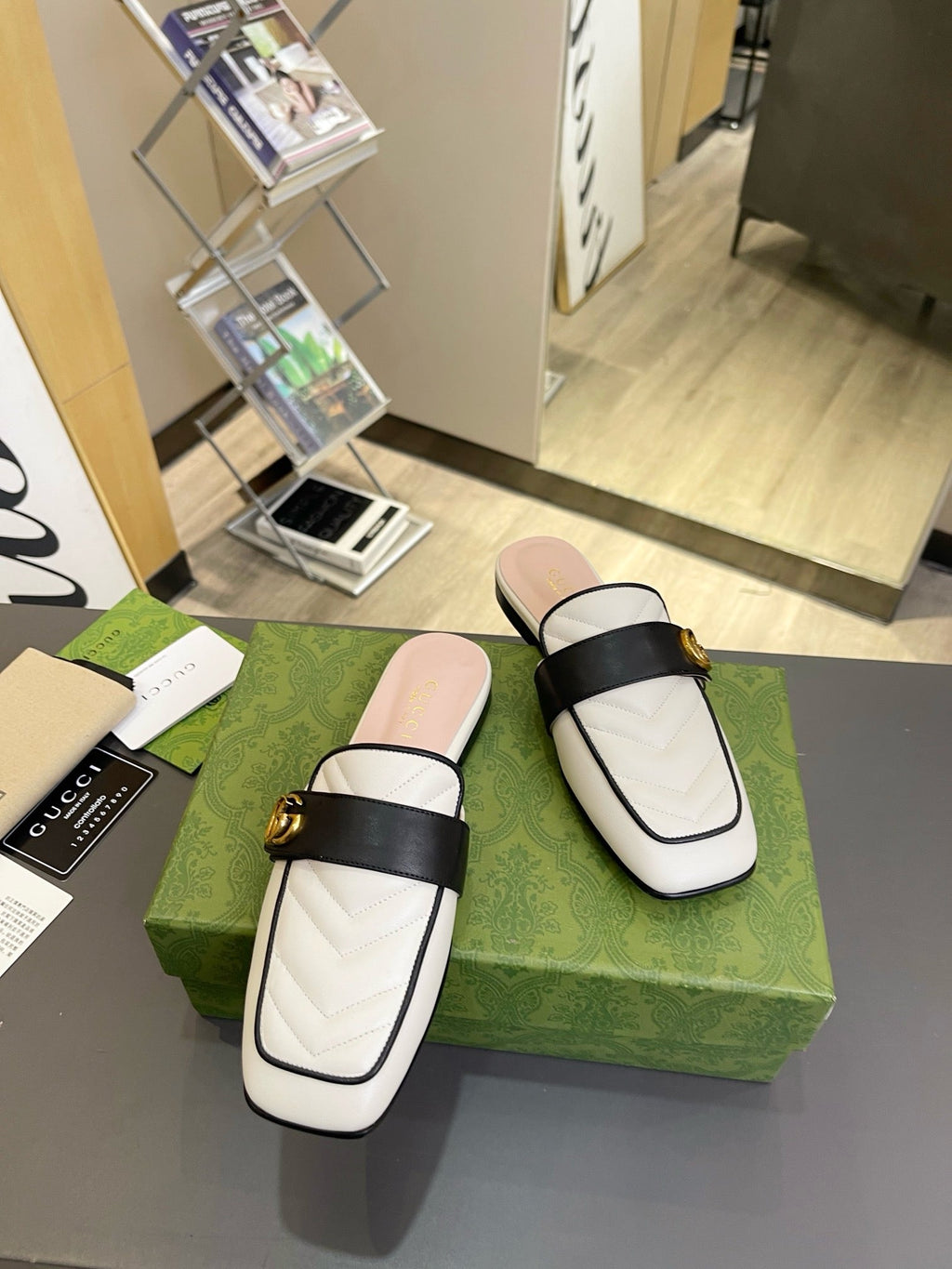 SE1678 Gucci Women's Princetown Slipper / Size5-11