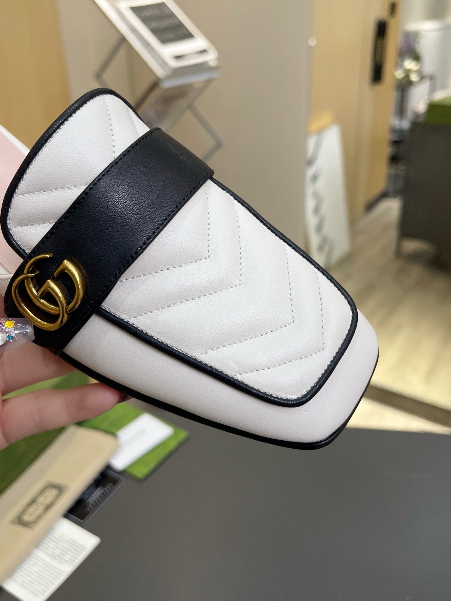 SE1678 Gucci Women's Princetown Slipper / Size5-11