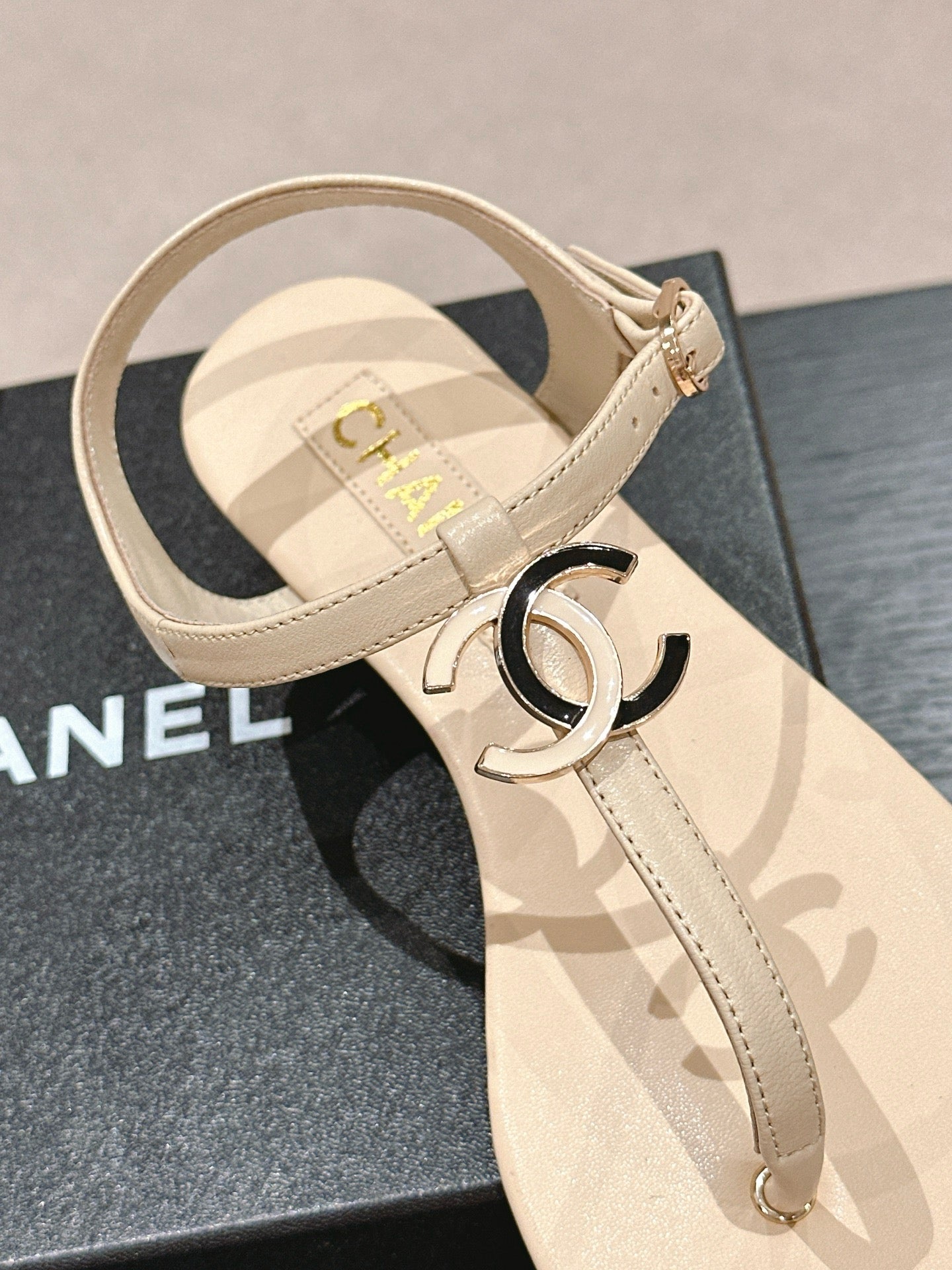 SE1344 CC Sandals / Size4-11