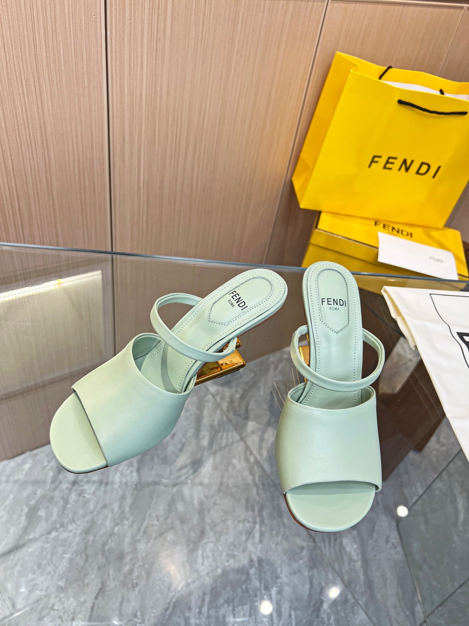 SE1150 FF First High-Heeled Sandals / Size5-11