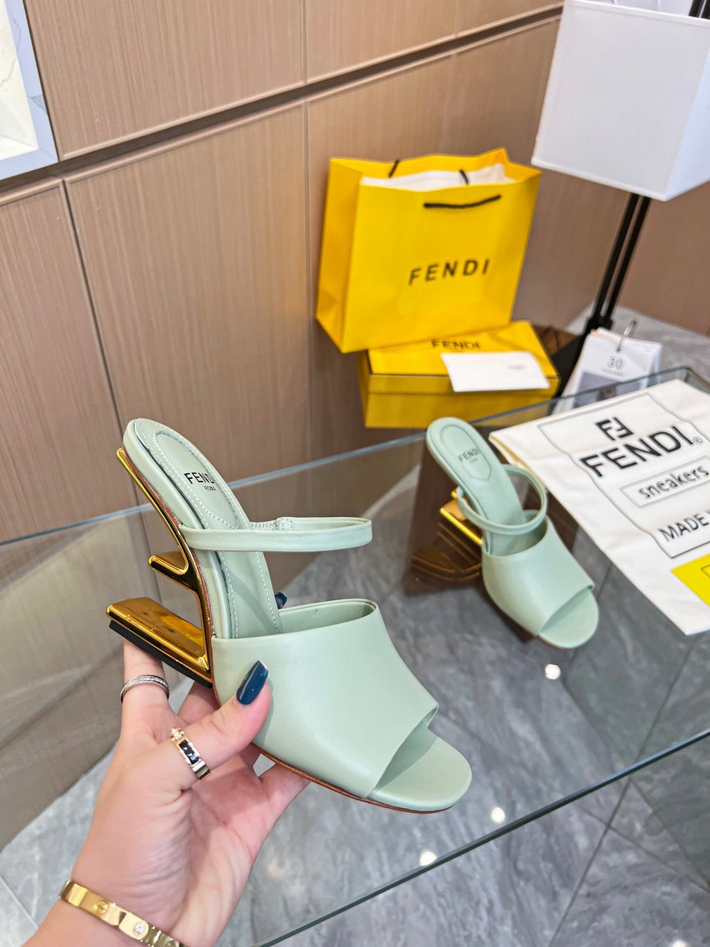 SE1150 FF First High-Heeled Sandals / Size5-11