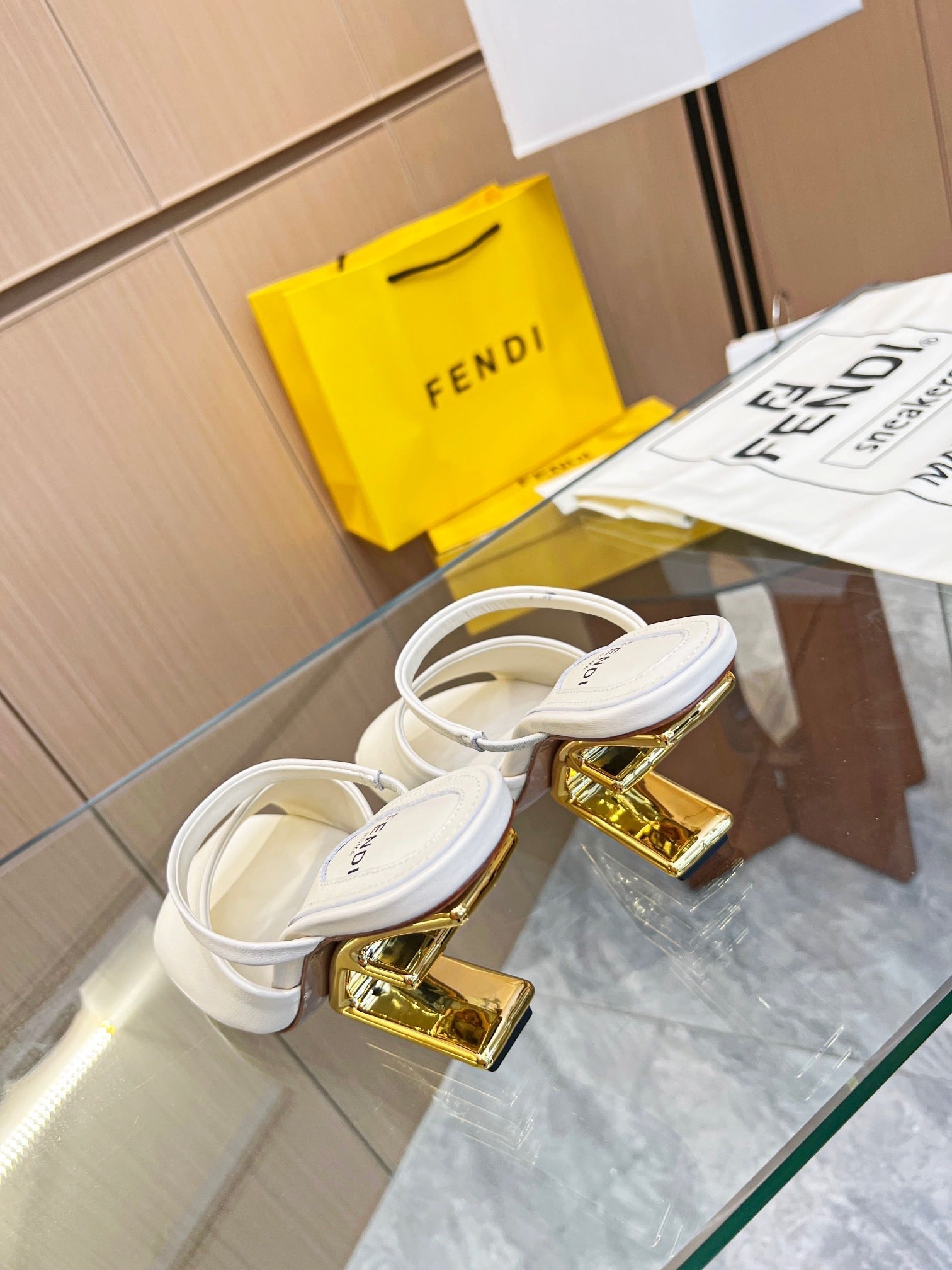 SE1151 FF First High-Heeled Sandals / Size5-11