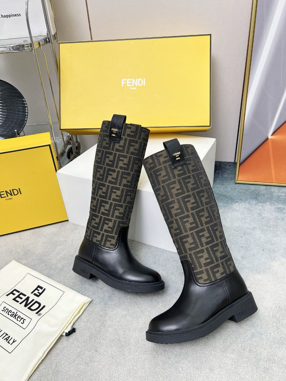 SE1497 Fendi Filo Boots / Size5-11