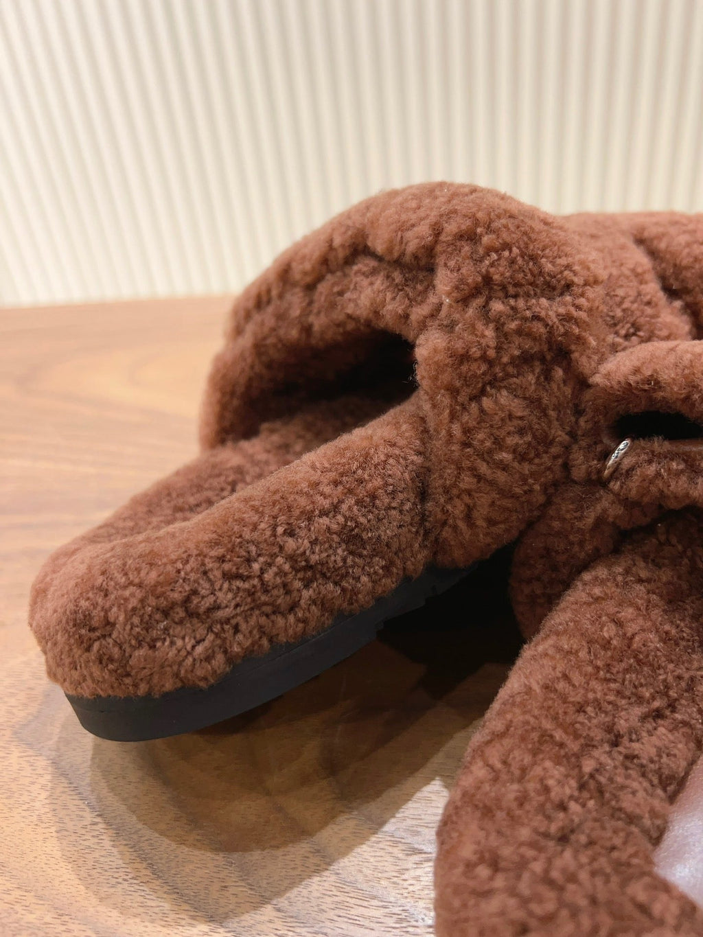 SE1231 H Chypre Sandal / Size5-10