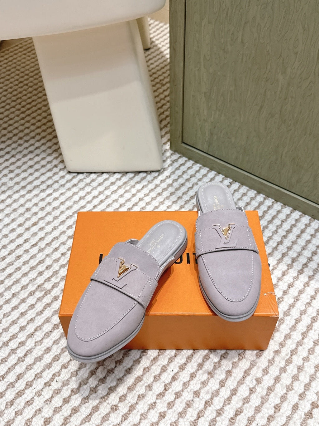 SE1736 LV Flat Mule / Size5-11