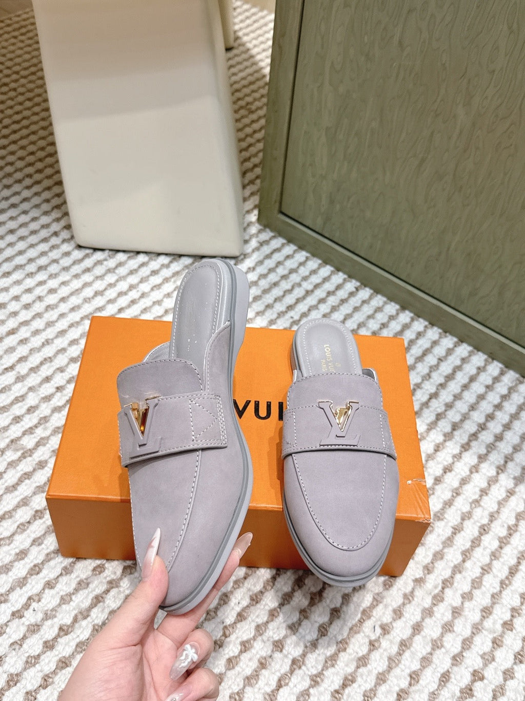 SE1736 LV Flat Mule / Size5-11