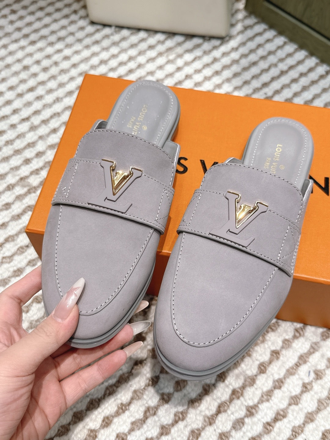 SE1736 LV Flat Mule / Size5-11